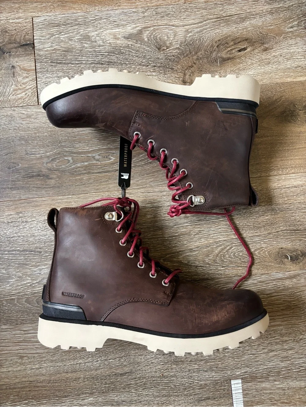 NWT Sorel Caribou Men’s Six Brown Outdoor Waterproof Boot Size 11